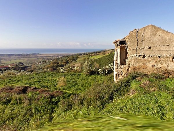 negozio in vendita a Gizzeria