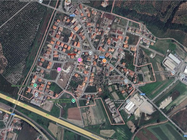 locale commerciale in vendita a Gizzeria