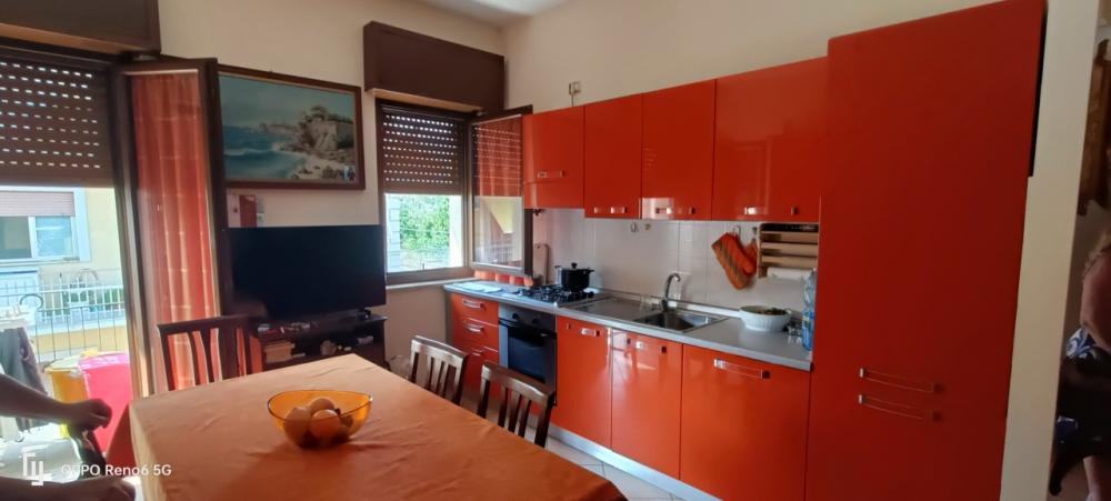 appartamento in vendita a Gizzeria in zona Gizzeria Lido