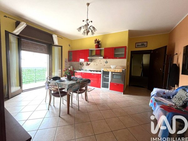 appartamento in vendita a Gizzeria in zona Gizzeria Lido