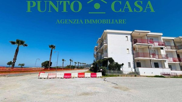 appartamento in vendita a Gizzeria in zona Gizzeria Lido