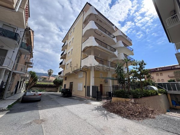 appartamento in vendita a Gizzeria