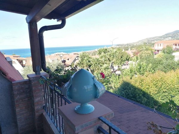 casa indipendente in vendita a Gizzeria