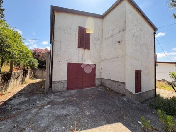 casa indipendente in vendita a Gizzeria