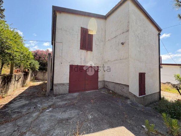 casa indipendente in vendita a Gizzeria