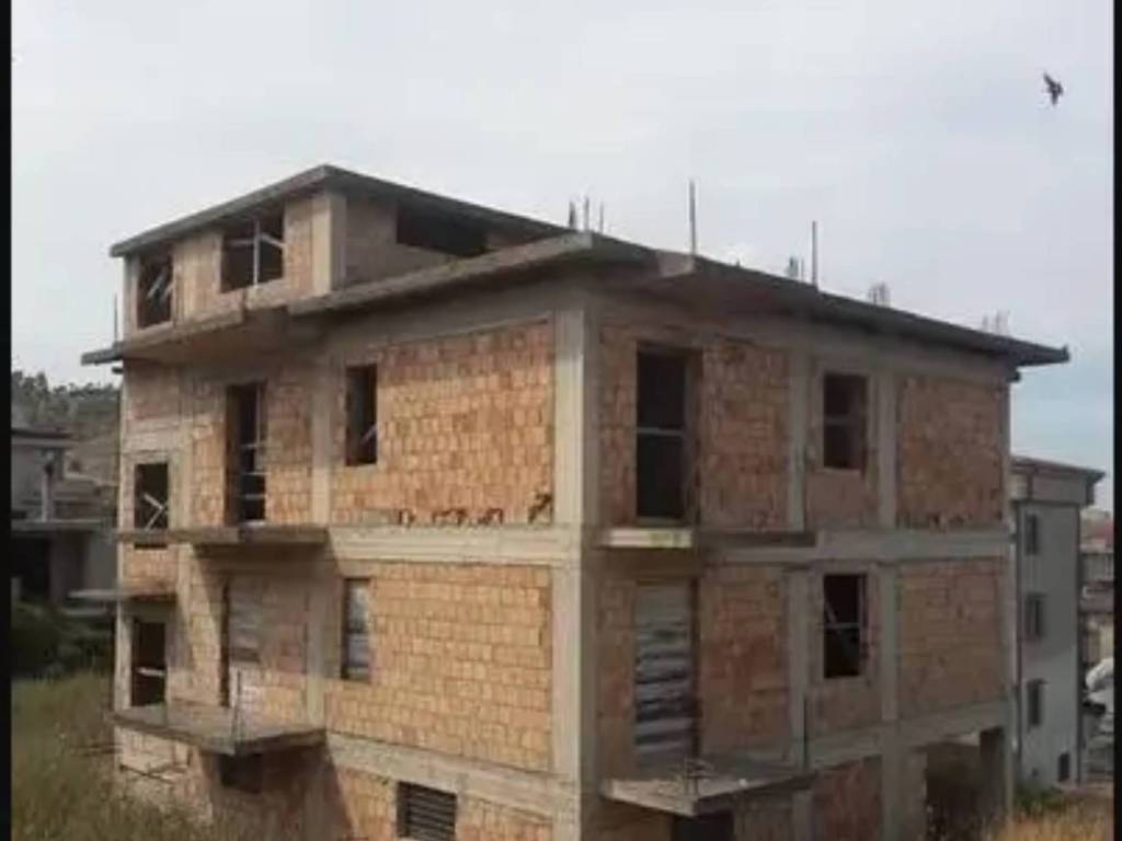 intera palazzina in vendita a Guardavalle in zona Guardavalle Marina