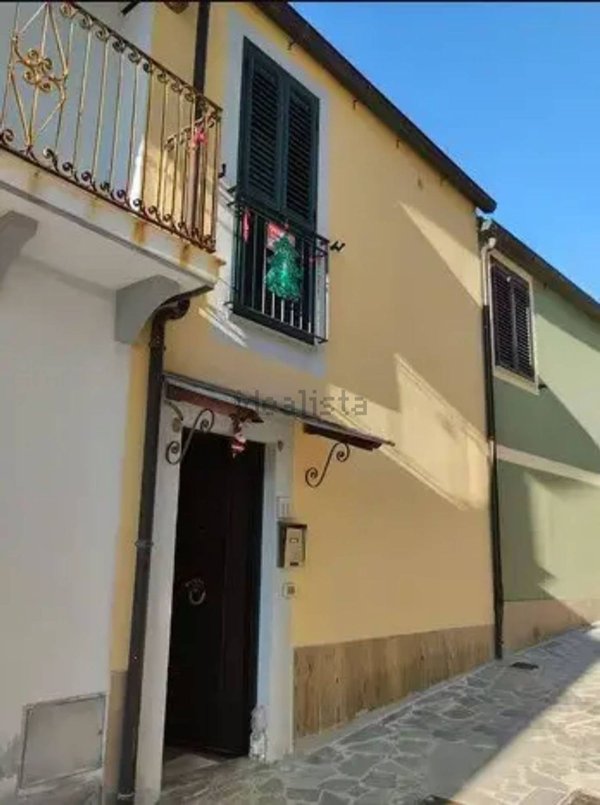 appartamento in vendita ad Isca sullo Ionio
