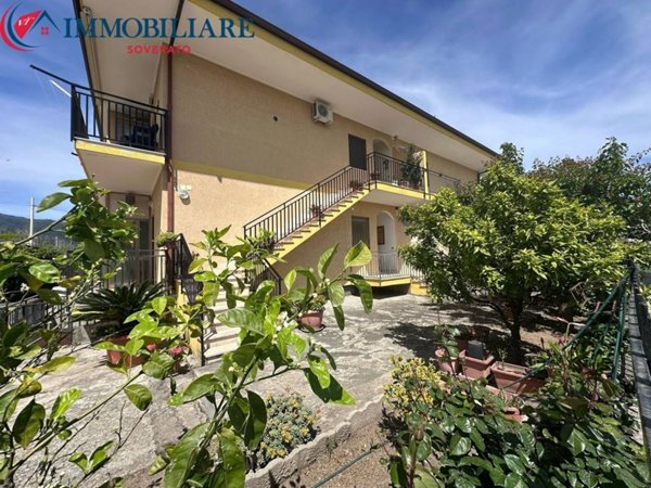 appartamento in vendita ad Isca sullo Ionio