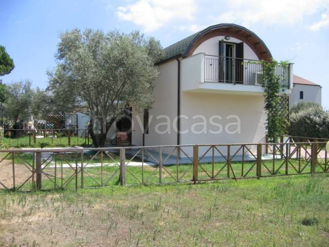 casa indipendente in vendita ad Isca sullo Ionio
