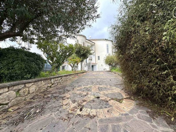 casa indipendente in vendita a Marcellinara