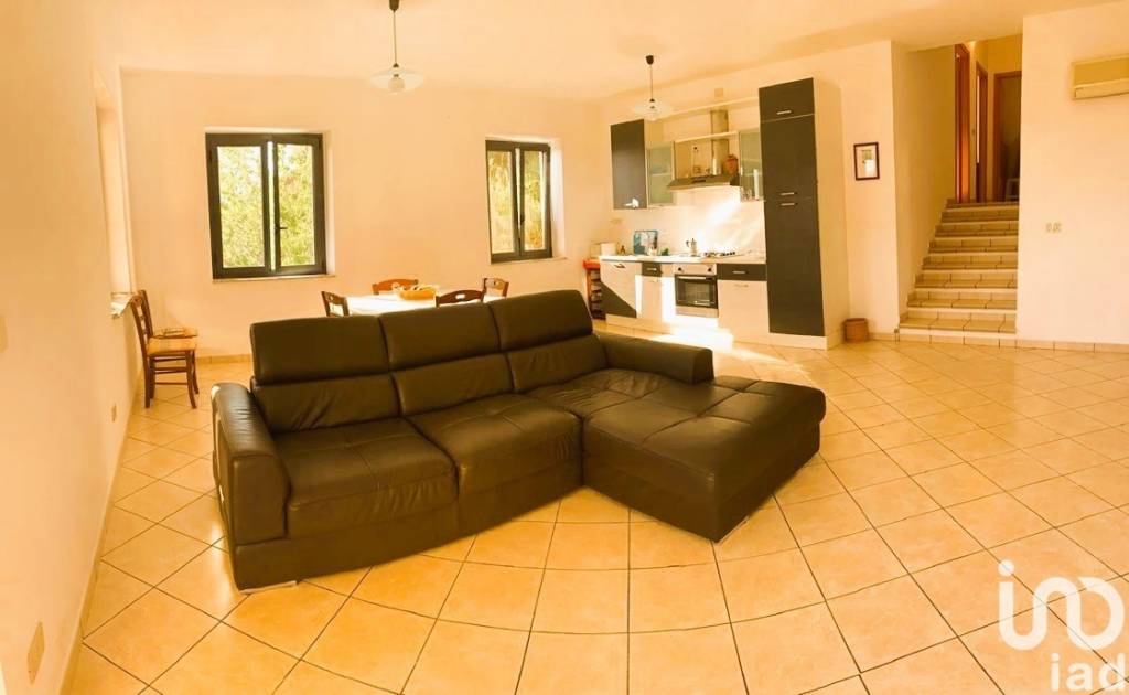 appartamento in vendita a Martirano Lombardo