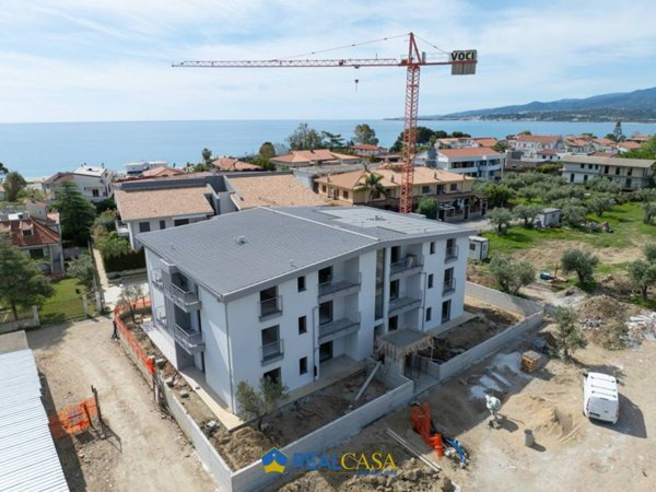 appartamento in vendita a Montauro in zona Calalunga/Pietragrande