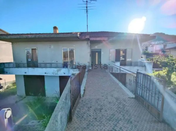 casa indipendente in vendita a Montauro
