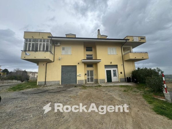 appartamento in vendita a Montauro