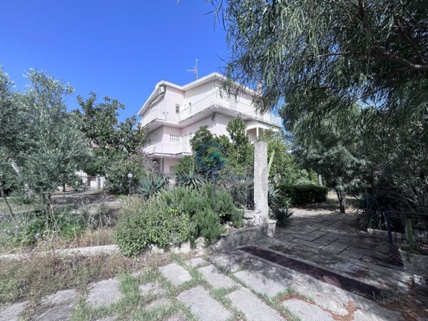 appartamento in vendita a Montauro in zona Calalunga/Pietragrande