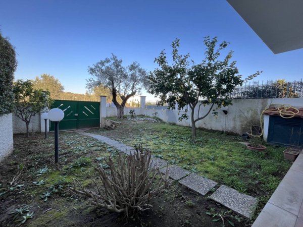 casa indipendente in vendita a Montauro in zona Calalunga/Pietragrande