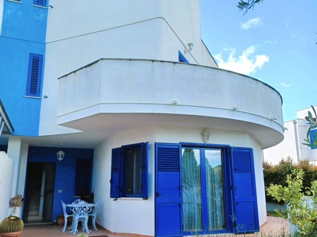 casa indipendente in vendita a Montauro in zona Calalunga/Pietragrande