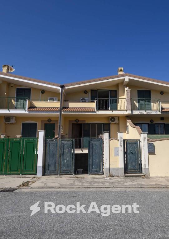 casa indipendente in vendita a Montauro in zona Calalunga/Pietragrande