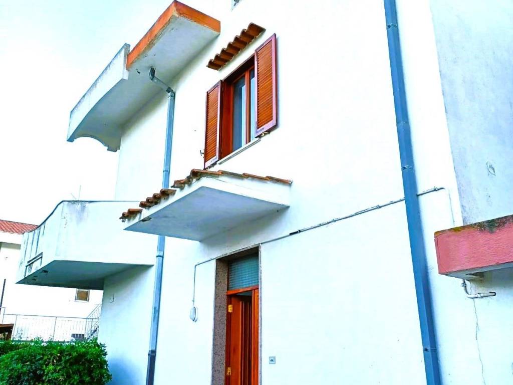 casa indipendente in vendita a Montauro in zona Calalunga/Pietragrande