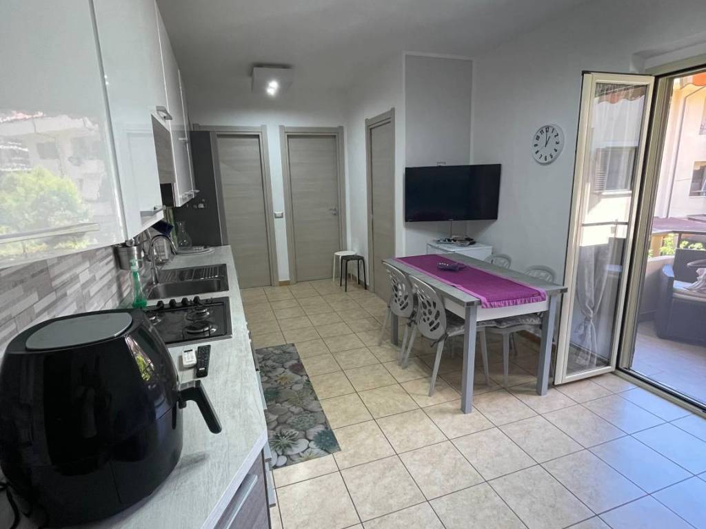 appartamento in vendita a Montauro in zona Calalunga/Pietragrande