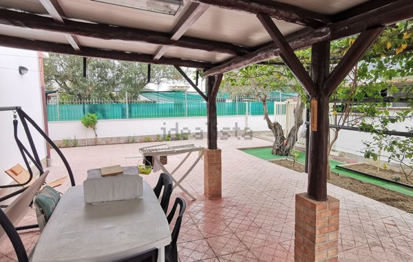 appartamento in vendita a Montauro in zona Calalunga/Pietragrande