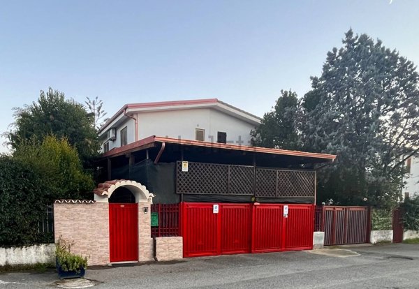 casa indipendente in vendita a Montauro in zona Calalunga/Pietragrande