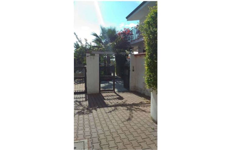 casa indipendente in vendita a Montauro in zona Calalunga/Pietragrande