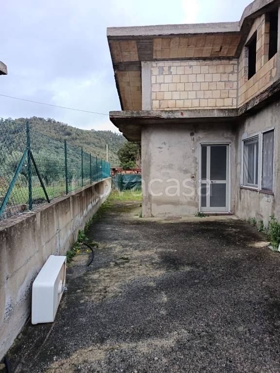 casa indipendente in vendita a Montauro