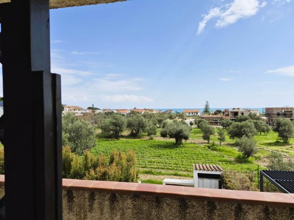 appartamento in vendita a Montauro in zona Calalunga/Pietragrande