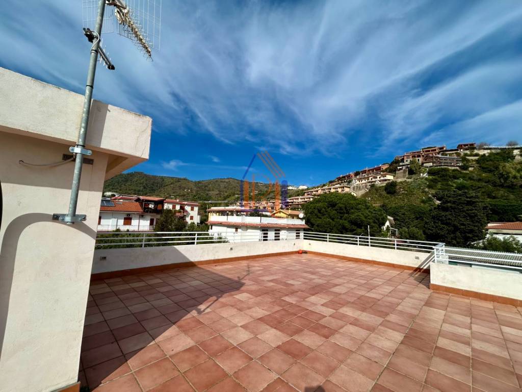 appartamento in vendita a Montauro in zona Calalunga/Pietragrande