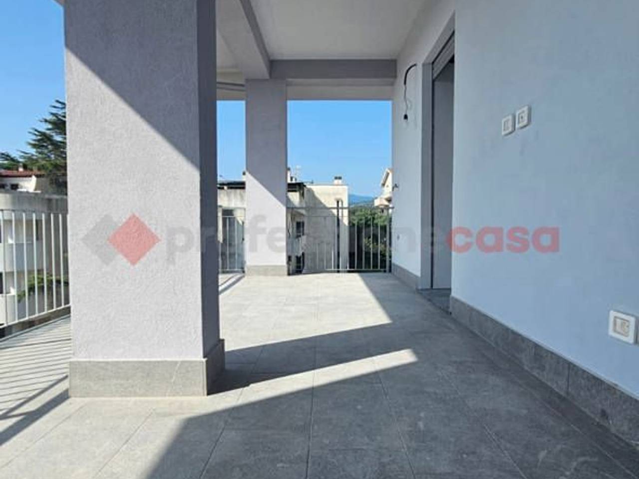 appartamento in vendita a Montauro in zona Calalunga/Pietragrande