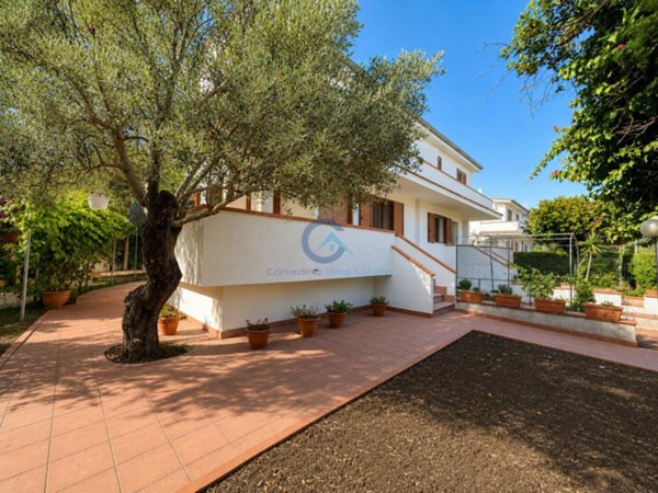 casa indipendente in vendita a Montauro in zona Calalunga/Pietragrande