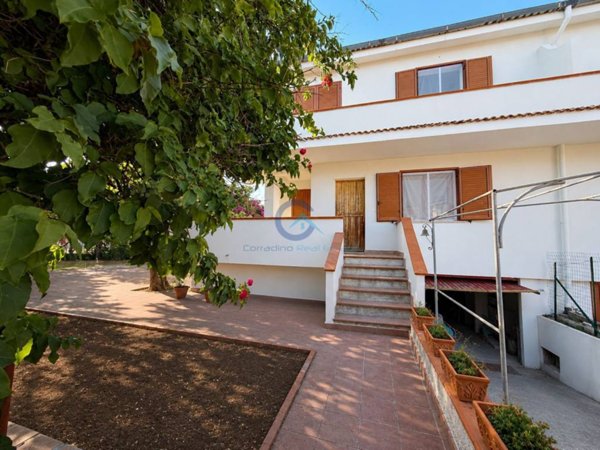 casa indipendente in vendita a Montauro in zona Calalunga/Pietragrande