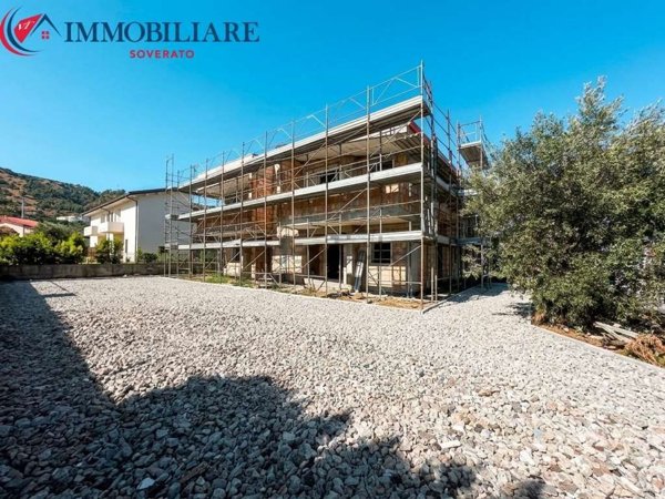 casa indipendente in vendita a Montauro in zona Calalunga/Pietragrande