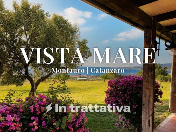 casa indipendente in vendita a Montauro in zona Costaraba
