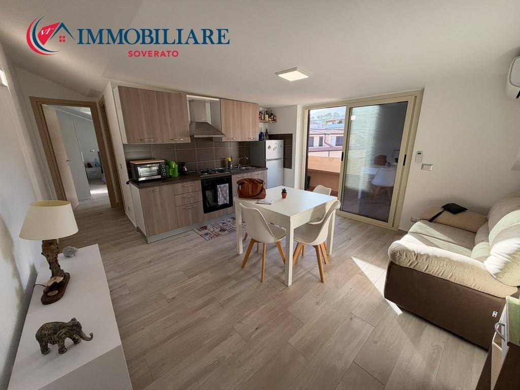 appartamento in vendita a Montauro in zona Calalunga/Pietragrande