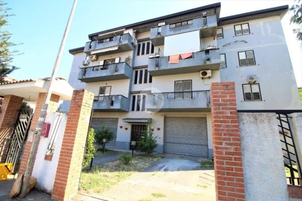 appartamento in vendita a Montepaone in zona Montepaone Lido