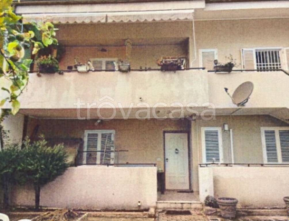 appartamento in vendita a Montepaone in zona Montepaone Lido