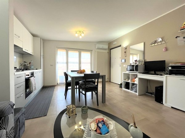 appartamento in vendita a Montepaone in zona Montepaone Lido