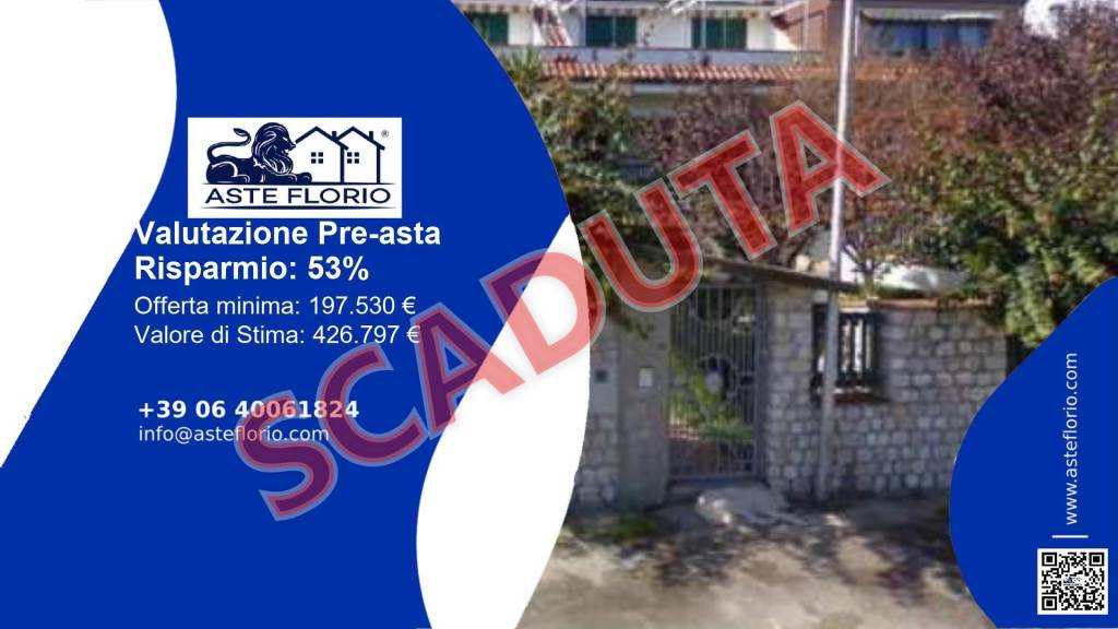 casa indipendente in vendita a Montepaone in zona Montepaone Lido