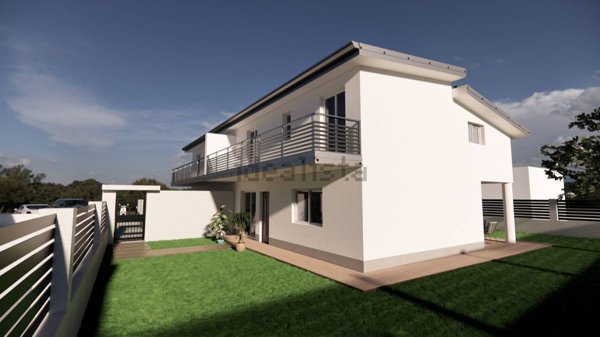 casa indipendente in vendita a Montepaone in zona Sant'Angelo