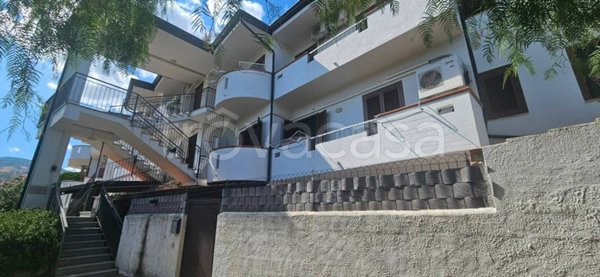 appartamento in vendita a Montepaone in zona Montepaone Lido