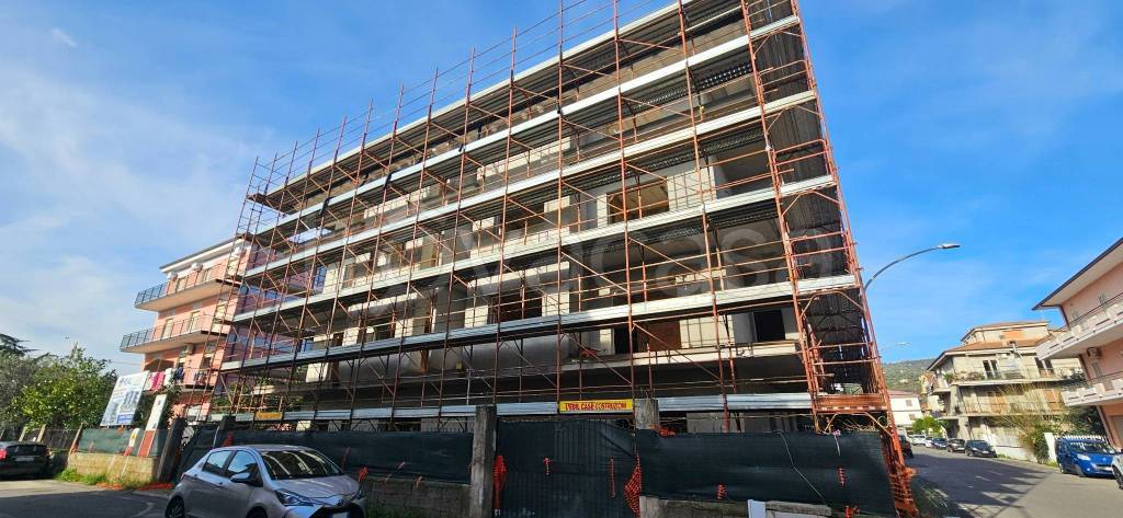 appartamento in vendita a Montepaone in zona Montepaone Lido