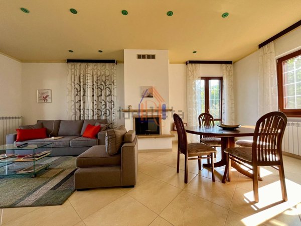 casa indipendente in vendita a Montepaone