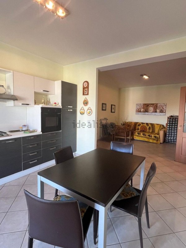 appartamento in vendita a Montepaone in zona Montepaone Lido