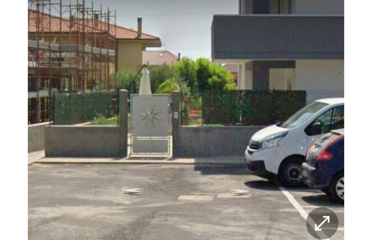 appartamento in vendita a Montepaone in zona Montepaone Lido