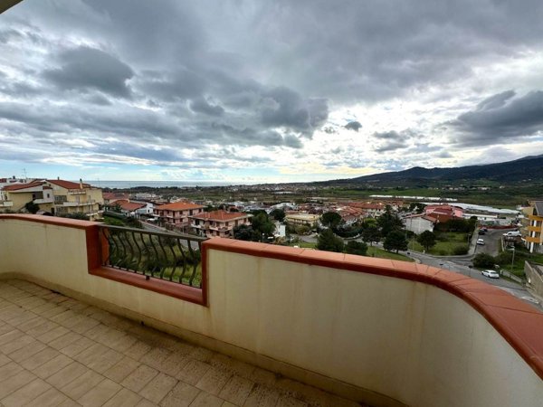 casa indipendente in vendita a Montepaone in zona Sant'Angelo
