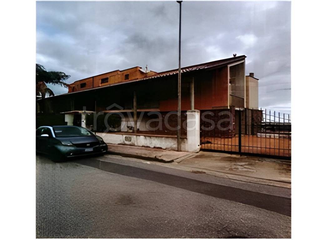 casa indipendente in vendita a Montepaone in zona Paparo