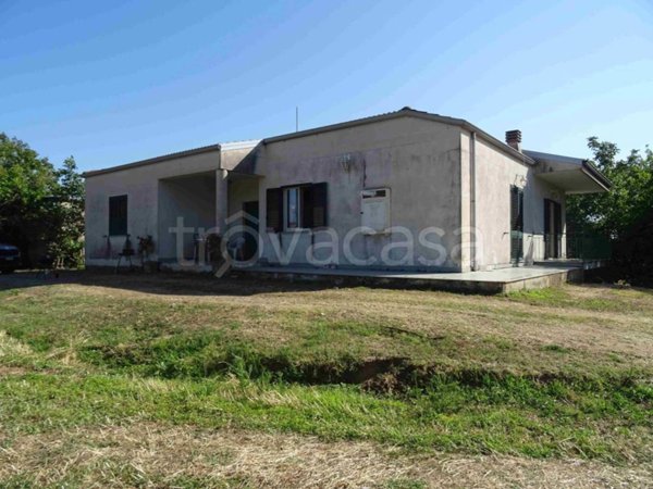 casa indipendente in vendita a Montepaone