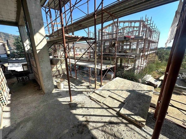 casa indipendente in vendita a Montepaone in zona Montepaone Lido